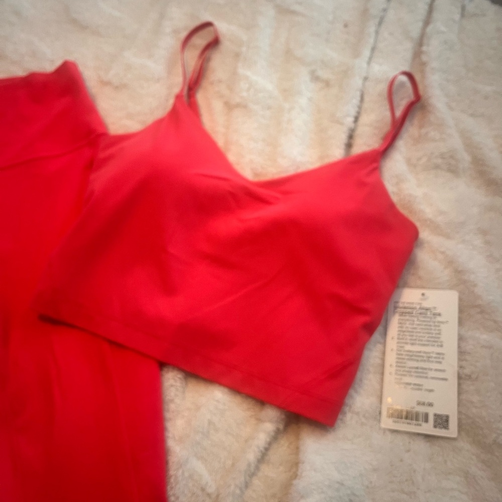 Lululemon Pink Align top 💓